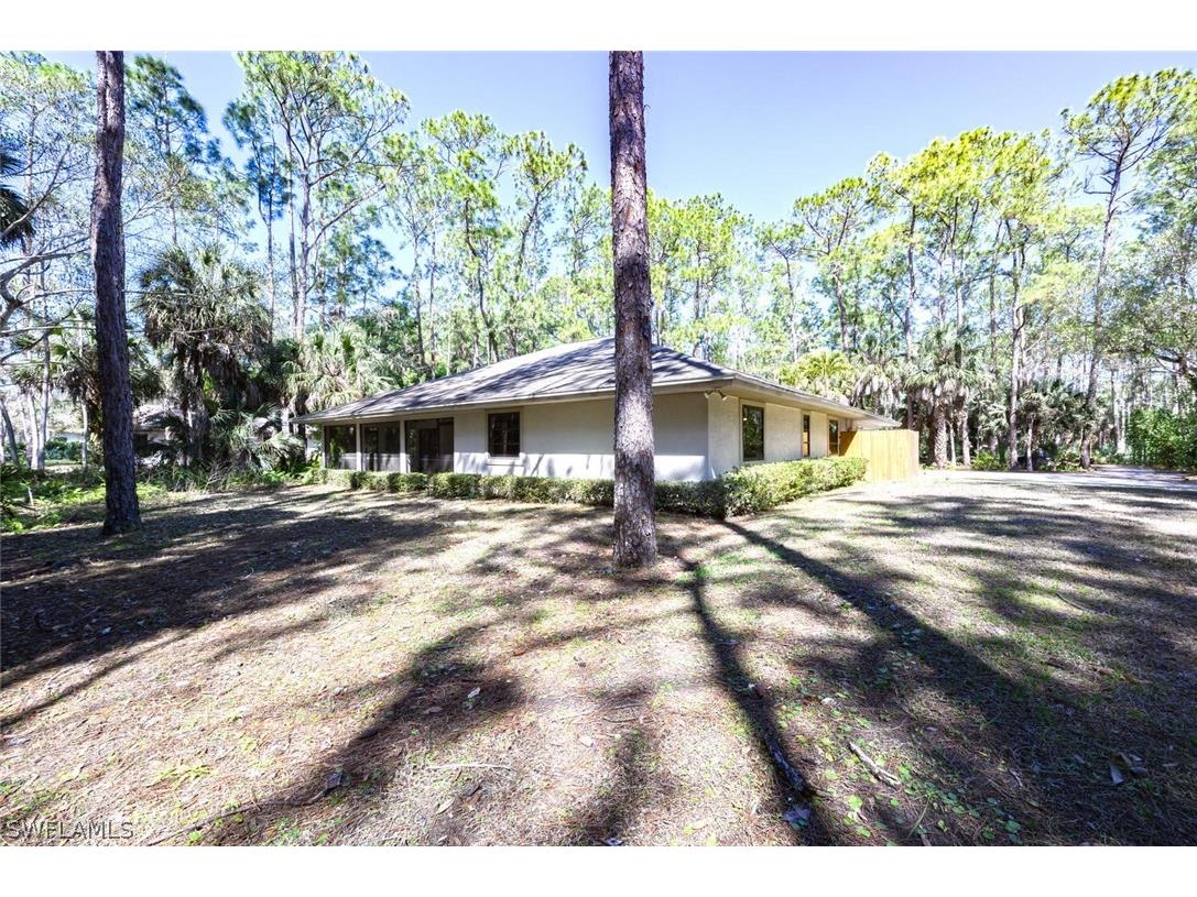 5356 Sycamore Drive Naples FL 34119 226006627 image3