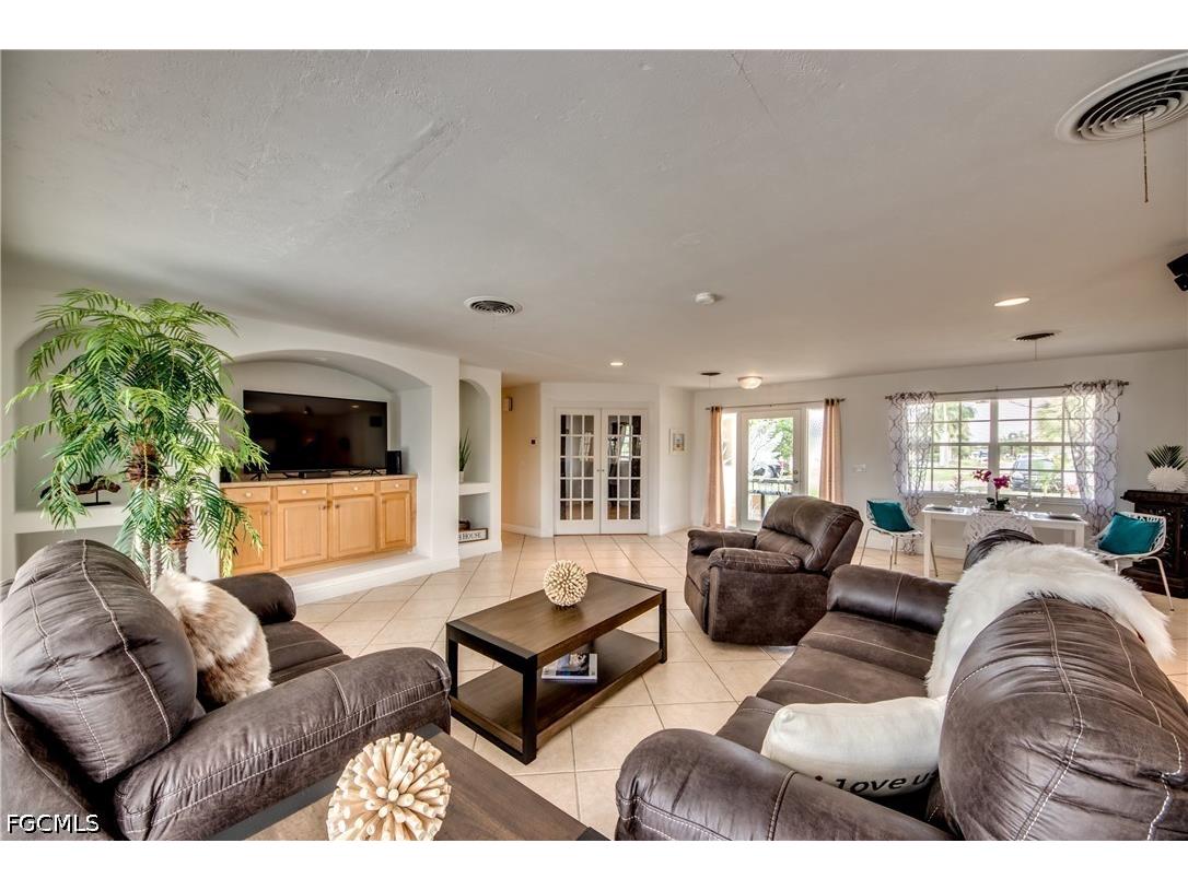 5359 Majestic Court Cape Coral FL 33904 2026024183 image11