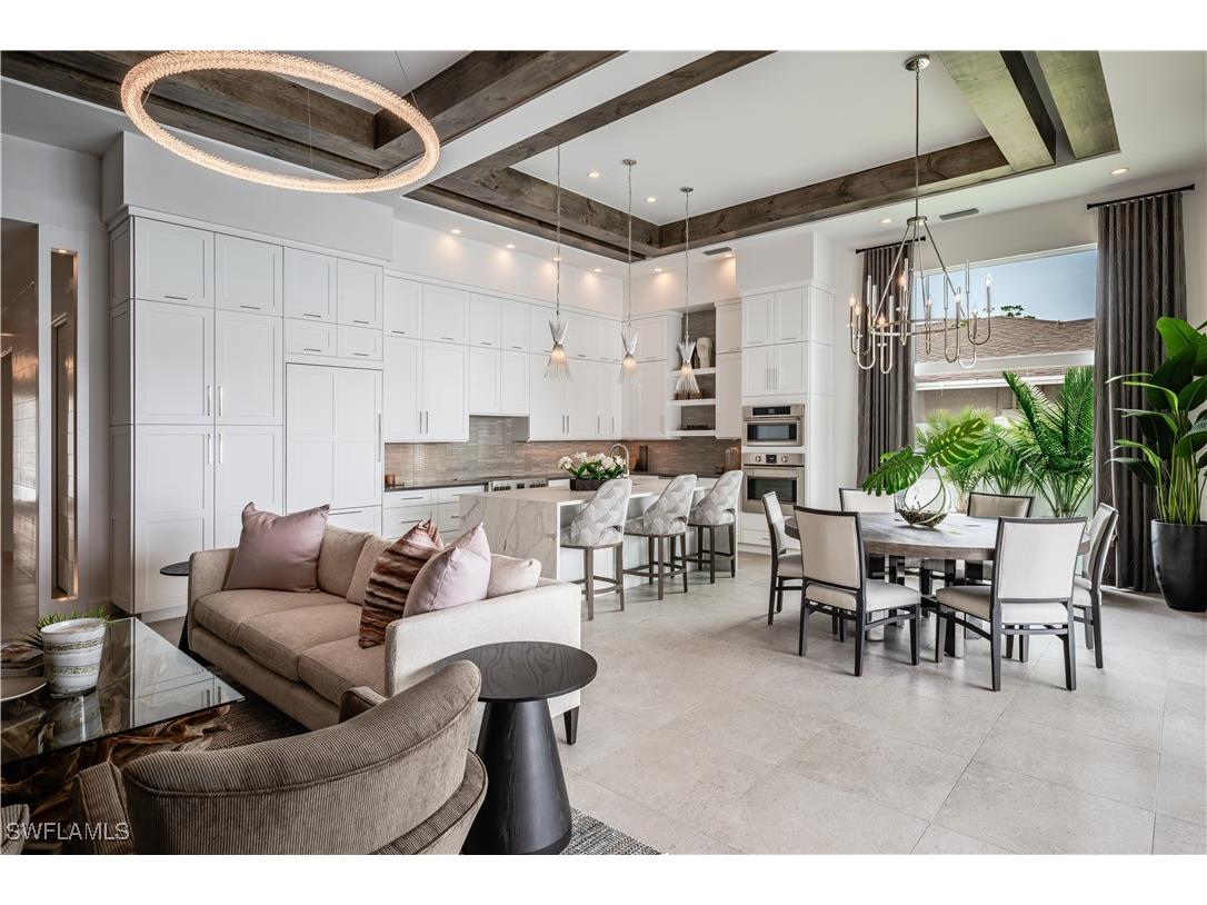 536 107th Avenue N Naples FL 34108 225080811 image2