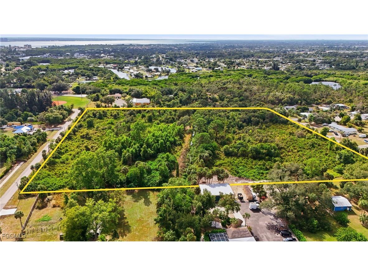 536 Evergreen Road North Fort Myers FL 33903 2025022705 image10