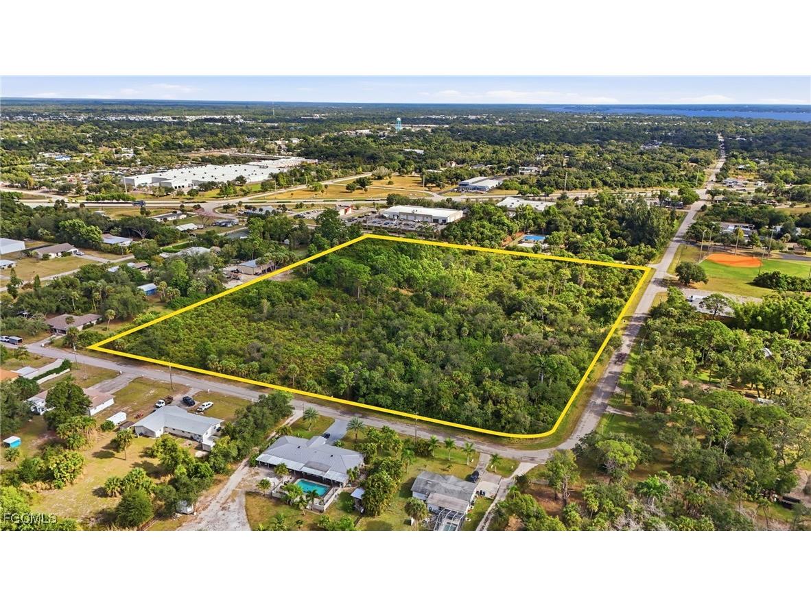 536 Evergreen Road North Fort Myers FL 33903 2025022705 image14
