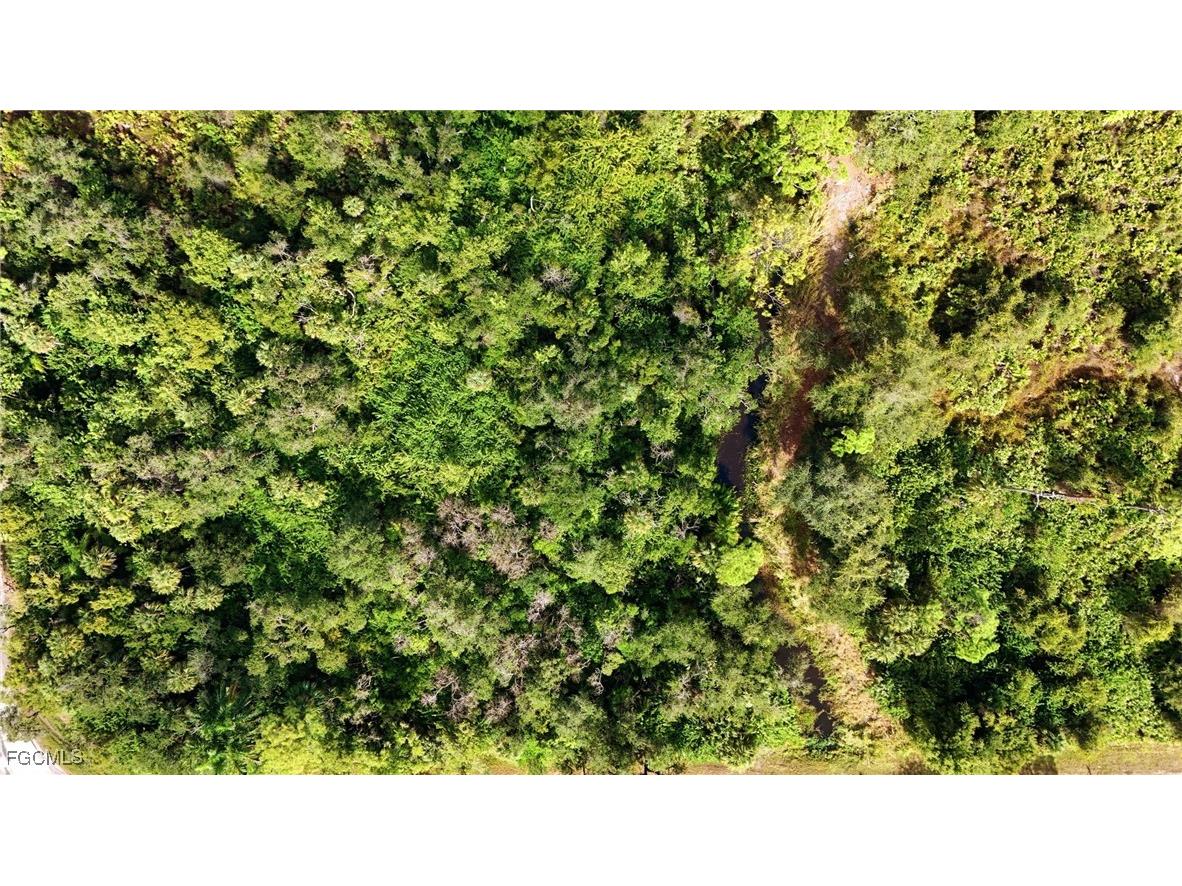 536 Evergreen Road North Fort Myers FL 33903 2025022705 image17