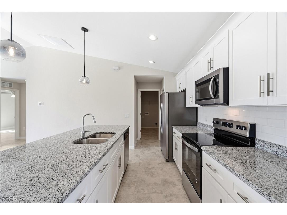 536 NW 20th Street Cape Coral FL 33993 2026008425 image13