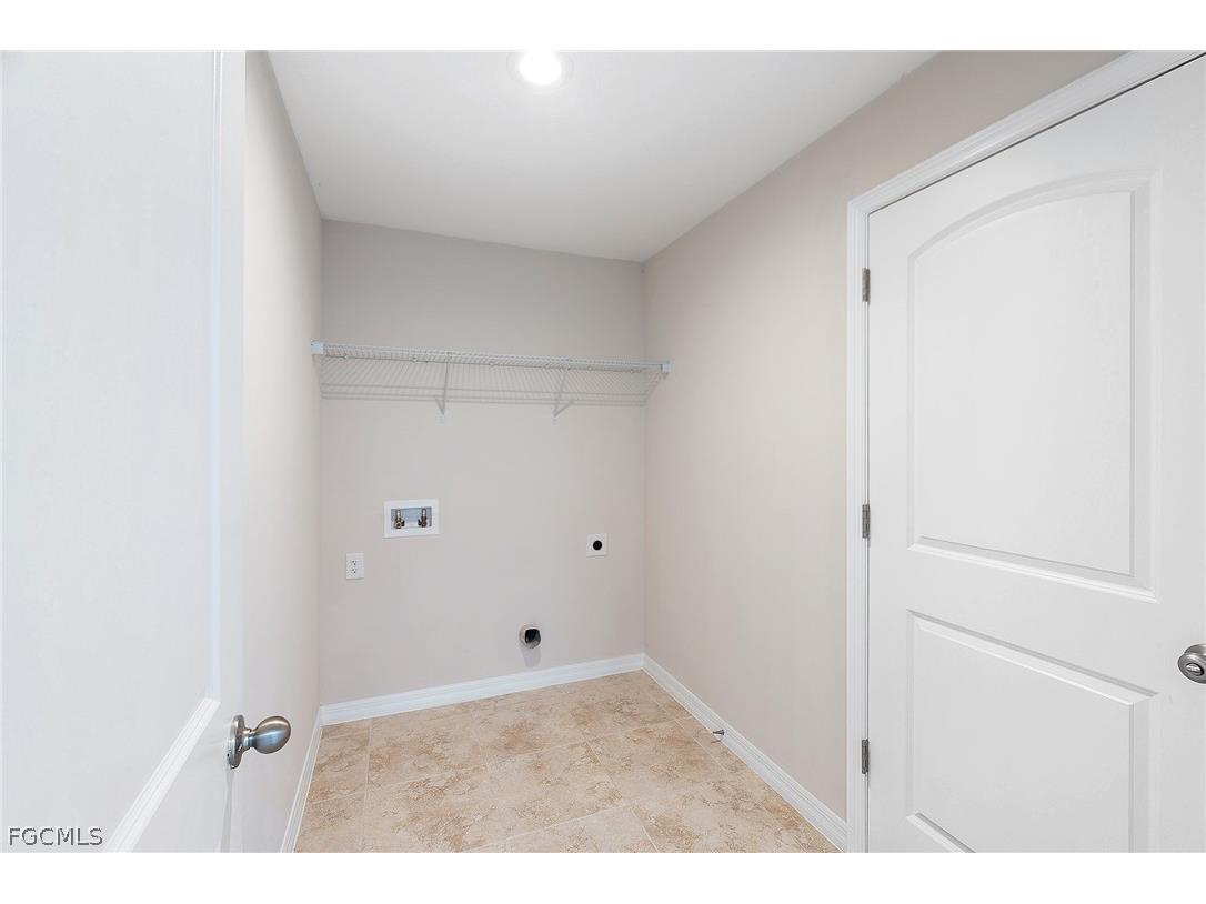 536 NW 20th Street Cape Coral FL 33993 2026008425 image14