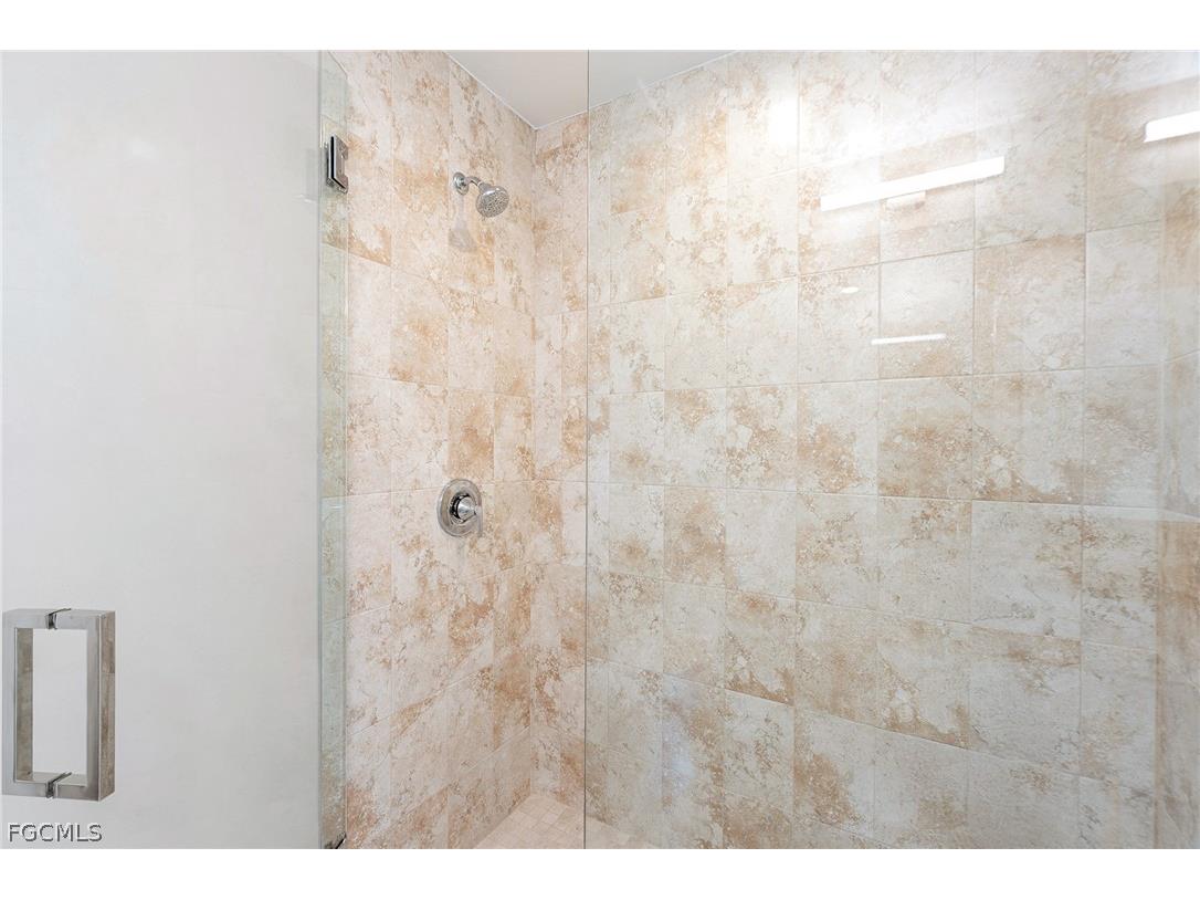536 NW 20th Street Cape Coral FL 33993 2026008425 image34