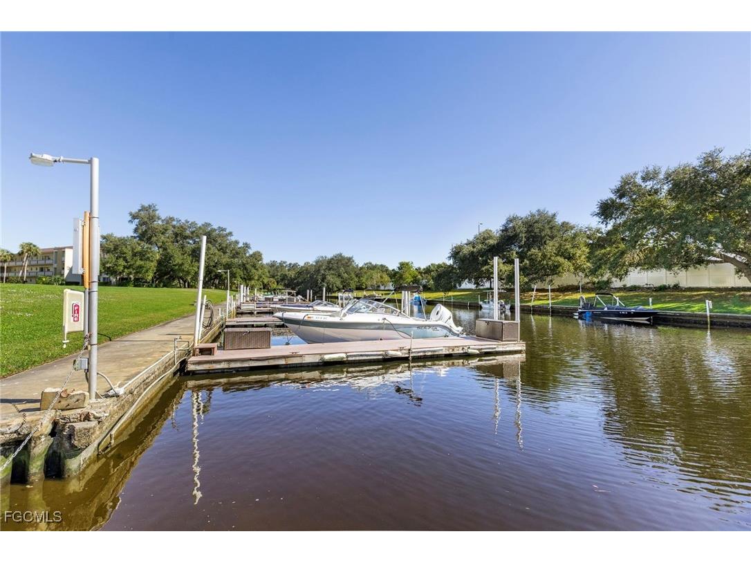 536 Pangola Drive North Fort Myers FL 33903 2025005168 image5