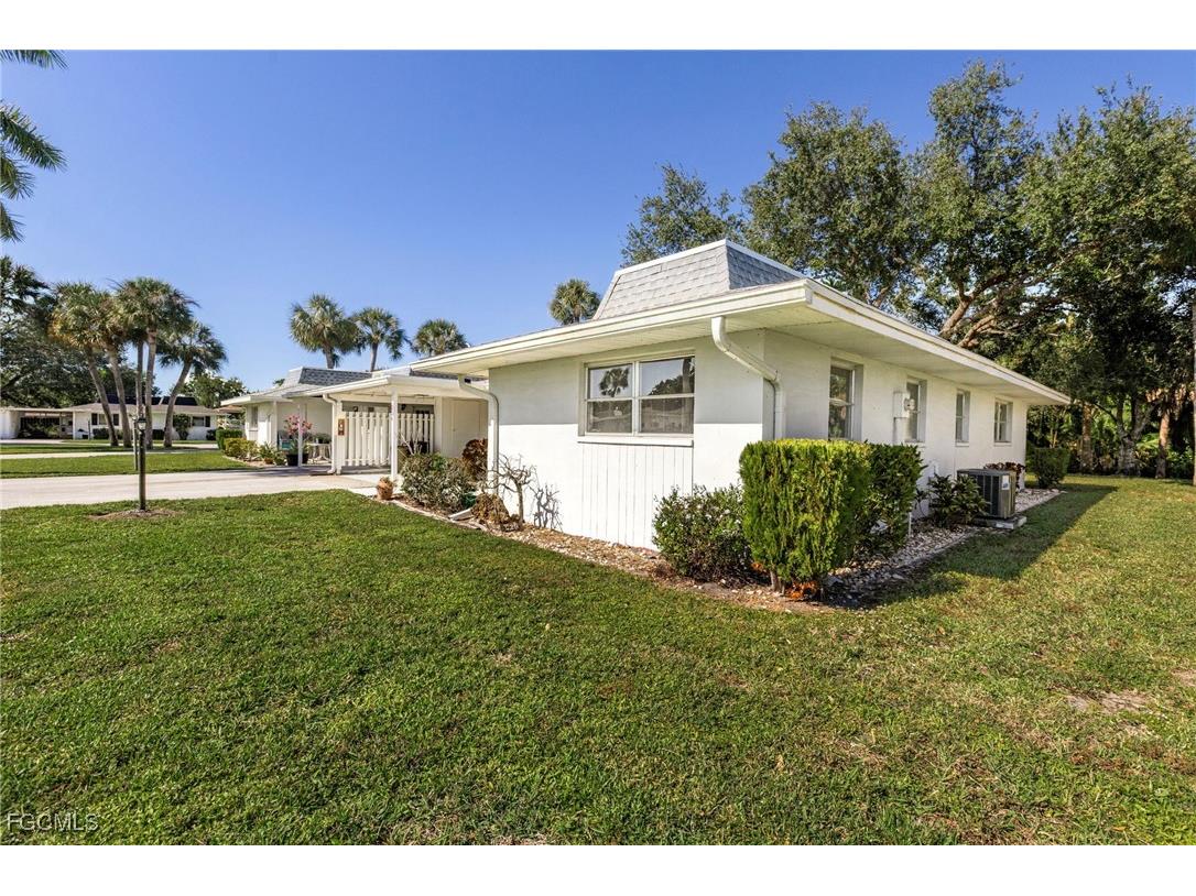 536 Pangola Drive North Fort Myers FL 33903 2025005168 image9