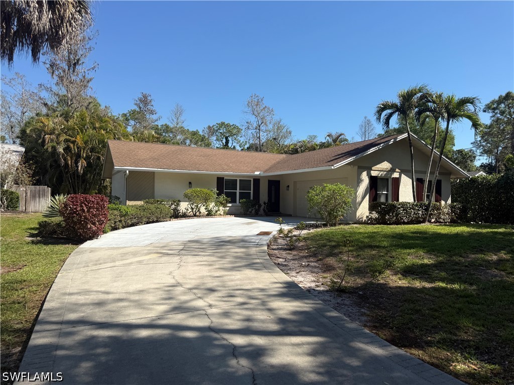 5361 Hickory Wood Drive Naples FL 34119 226012803 image1