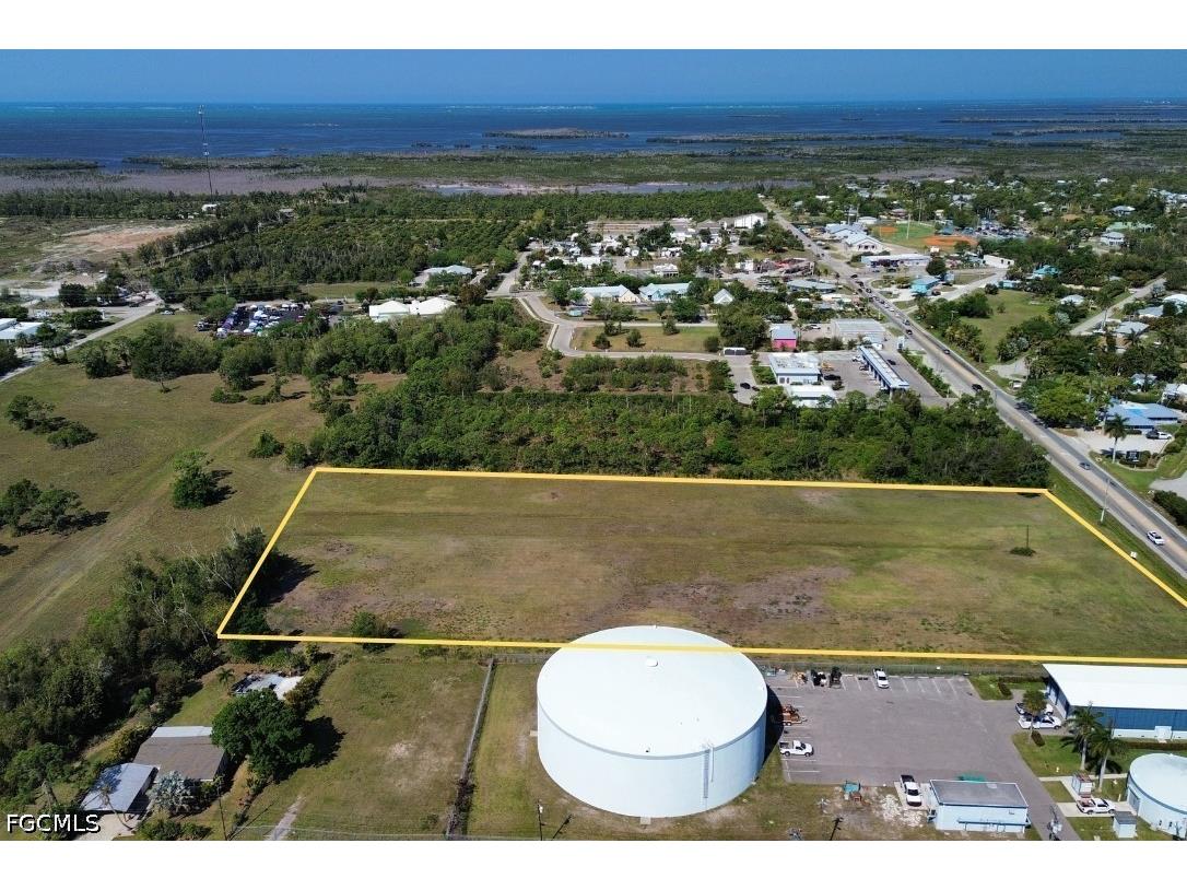 5361 Pine Island Road NW Bokeelia FL 33922 2026018515 image2