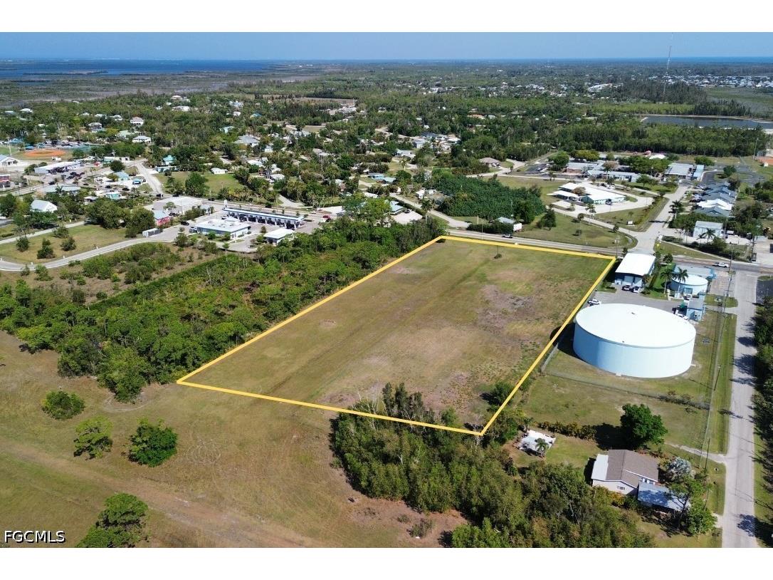 5361 Pine Island Road NW Bokeelia FL 33922 2026018515 image4