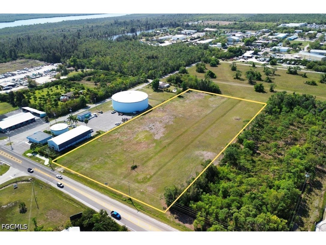 5361 Pine Island Road NW Bokeelia FL 33922 2026018515 image7