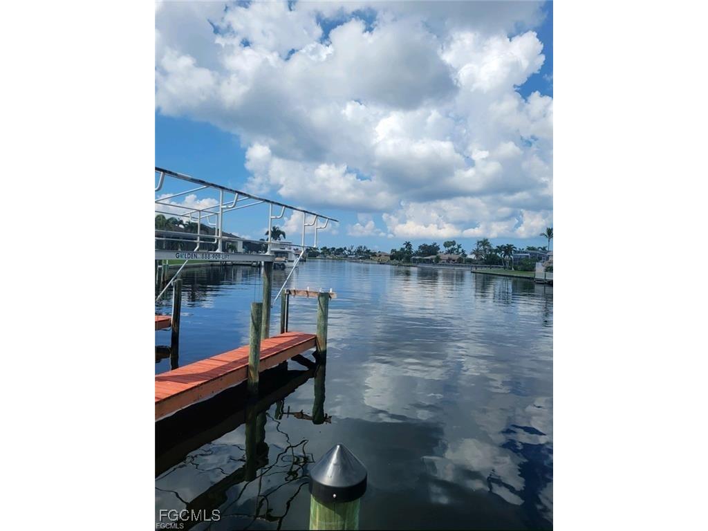 5362 Bayshore Avenue Cape Coral FL 33904 2025000341 image7