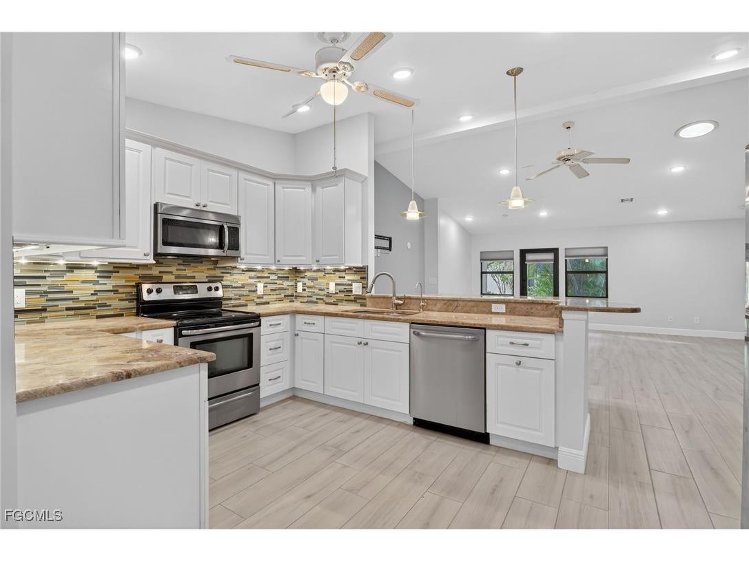 5365 Governors Drive Fort Myers FL 33907 2026004775 image1