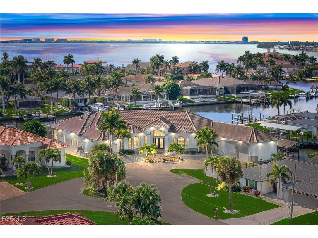 5366 Cortez Court Cape Coral FL 33904 2025024355 image1