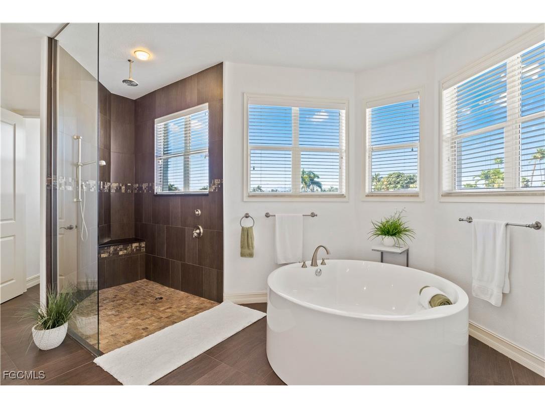 5366 Cortez Court Cape Coral FL 33904 2025024355 image26