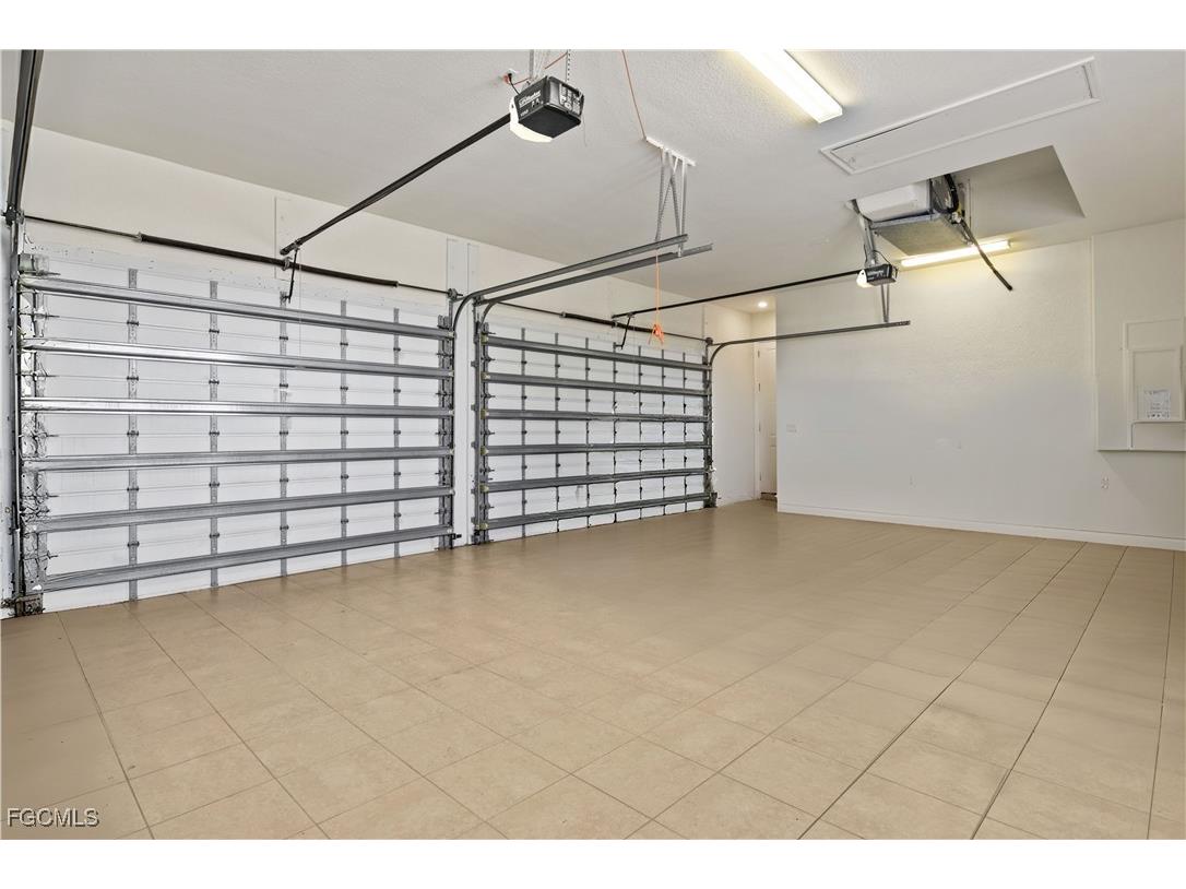 5366 Cortez Court Cape Coral FL 33904 2025024355 image37