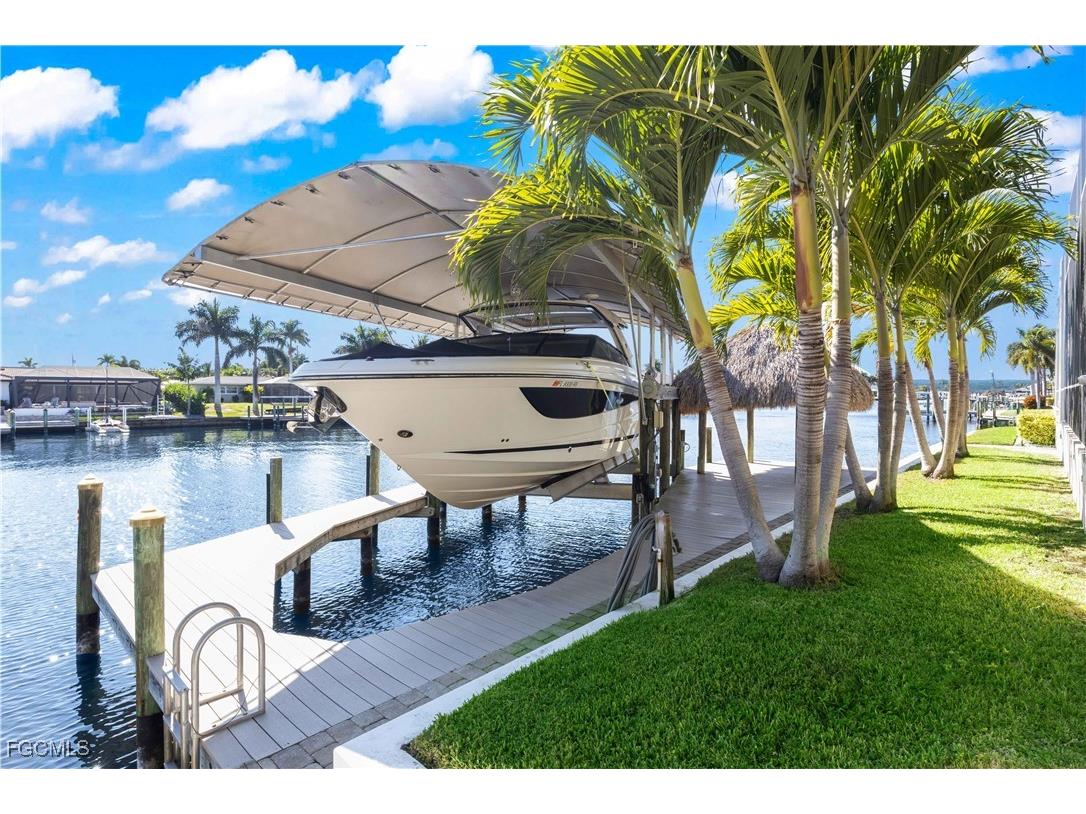 5366 Cortez Court Cape Coral FL 33904 2025024355 image48