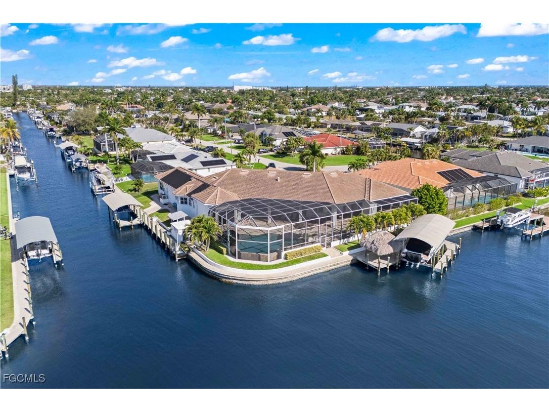 5366 Cortez Court Cape Coral FL 33904 2025024355 image6