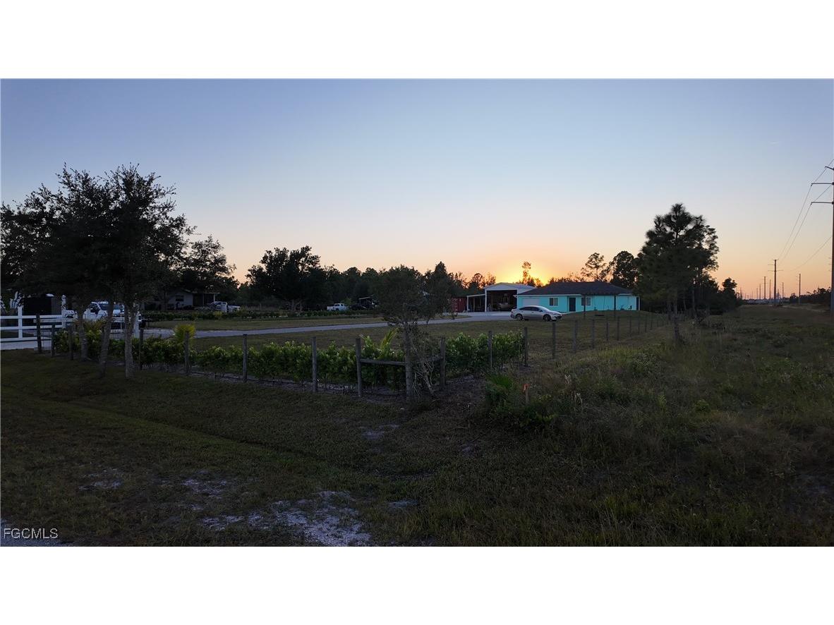 5367 Grovewood Circle Punta Gorda FL 33982 2025020568 image9