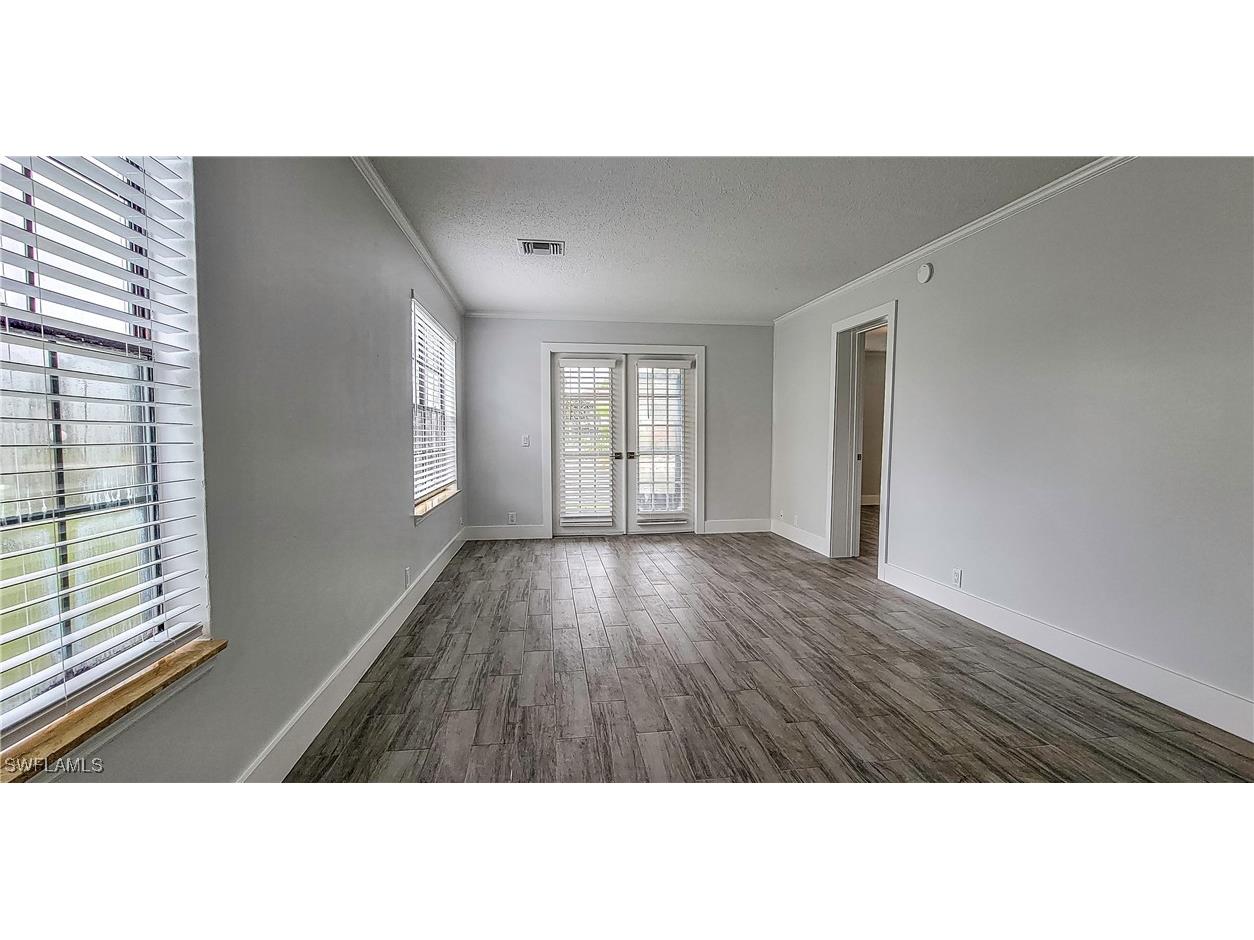 5367 Treetops Drive #M101 Naples FL 34113 225076514 image4