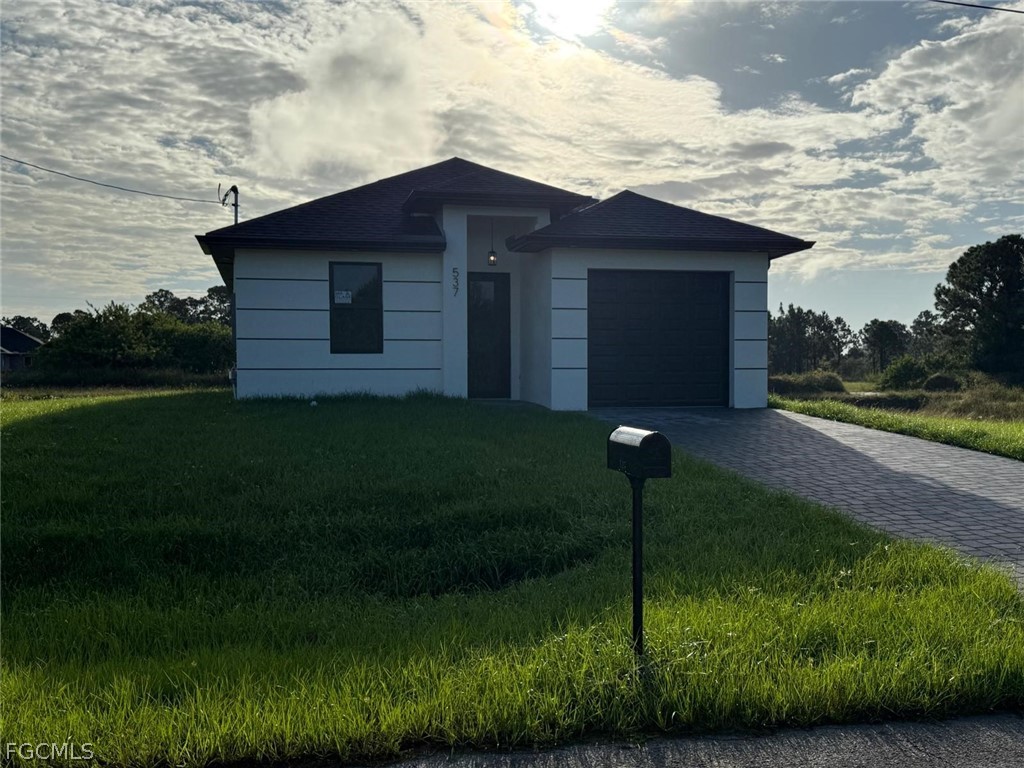 537 Hawthorne Avenue S Lehigh Acres FL 33974 2026013660 image1