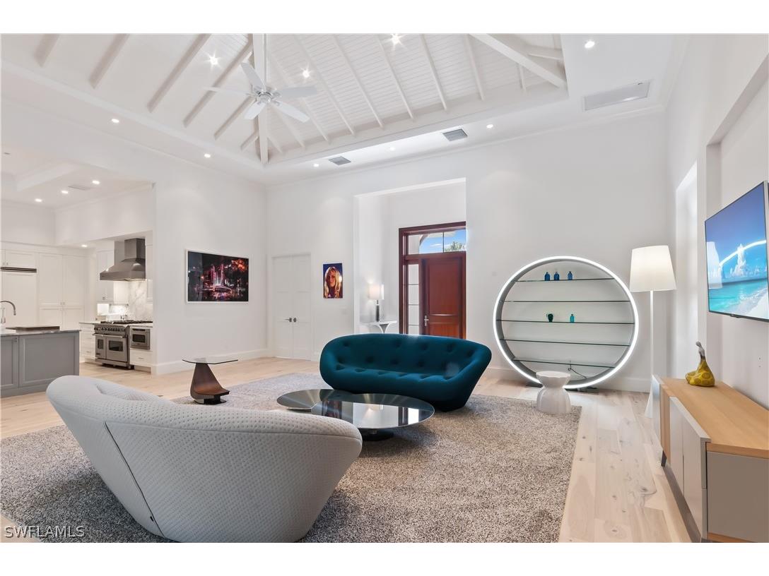 537 Mooring Line Drive Naples FL 34102 222084180 image1