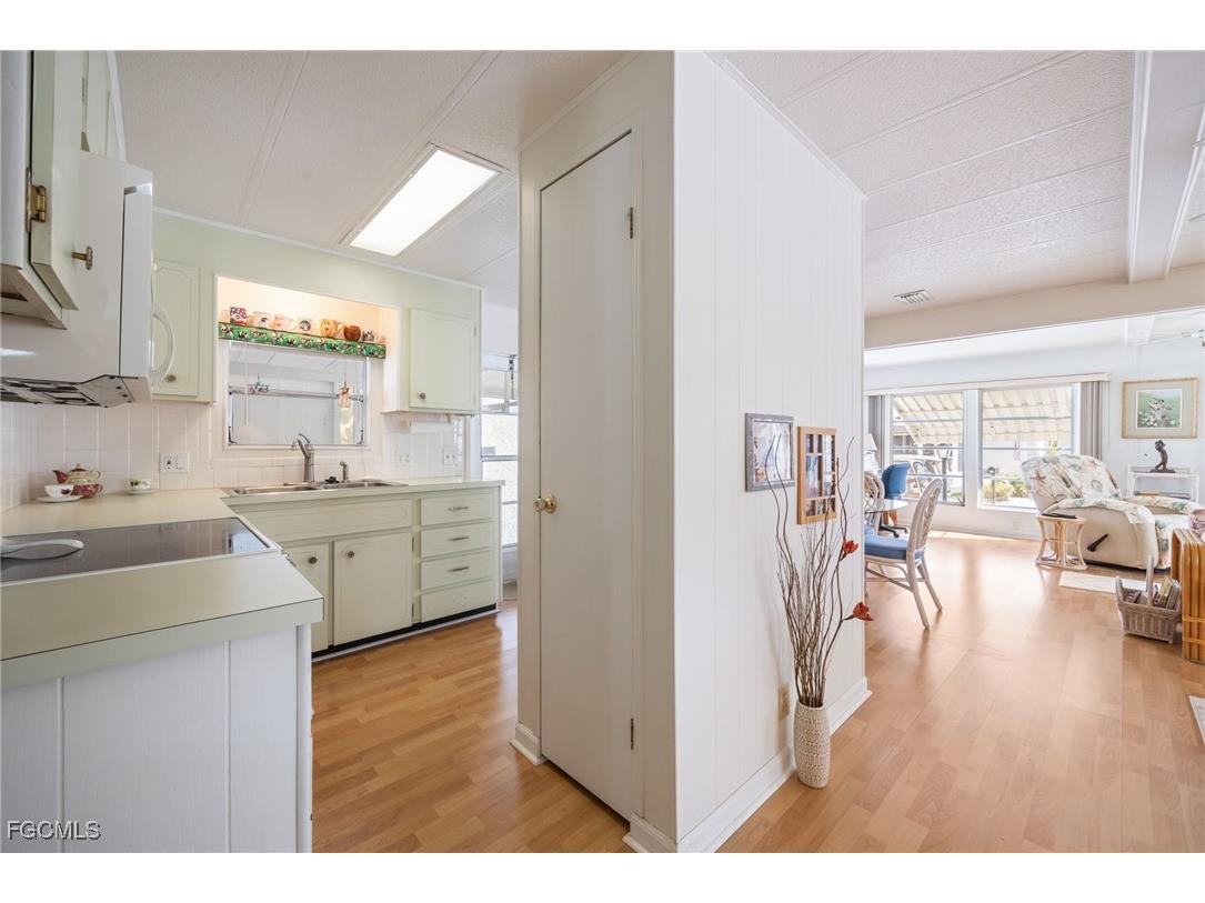 537 Palmer Boulevard North Fort Myers FL 33903 2025019841 image14