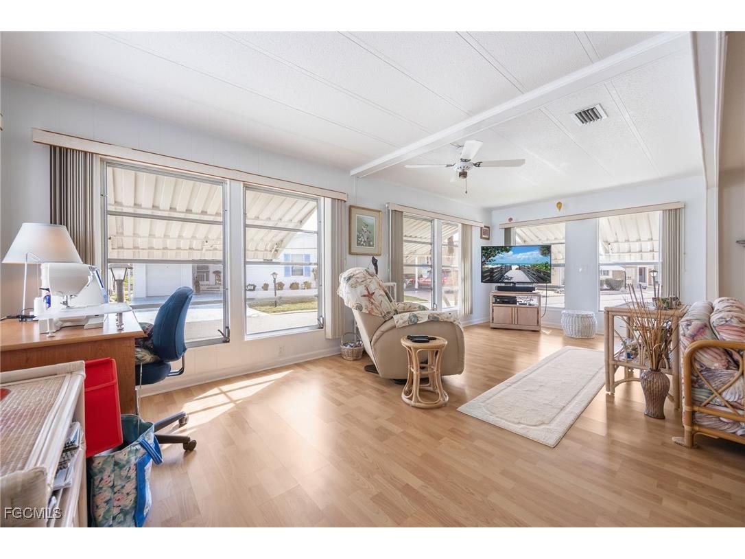 537 Palmer Boulevard North Fort Myers FL 33903 2025019841 image17