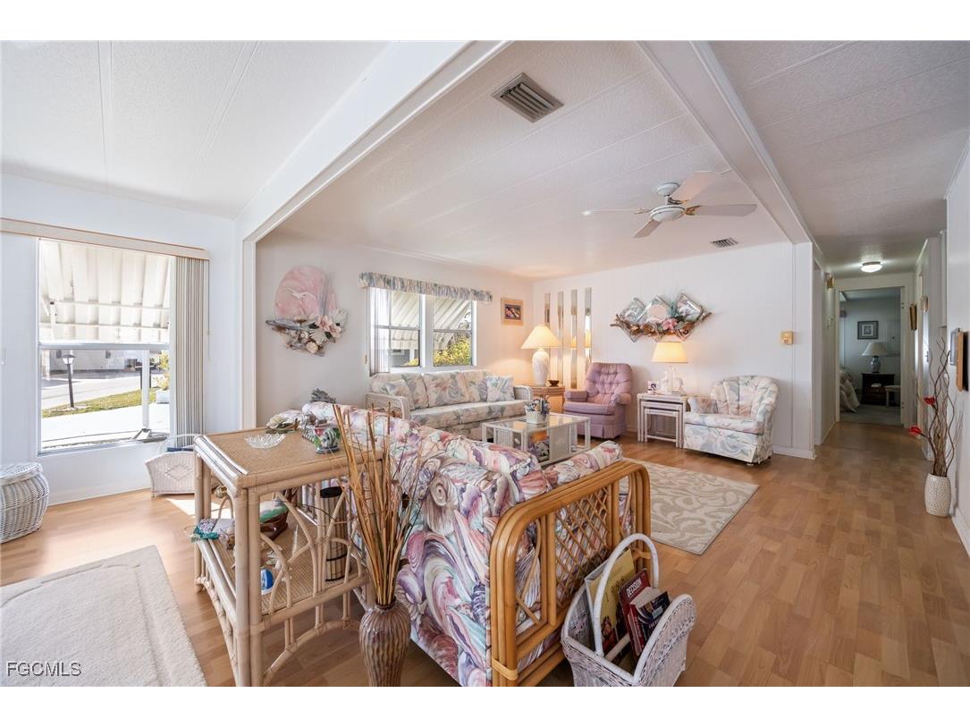 537 Palmer Boulevard North Fort Myers FL 33903 2025019841 image21