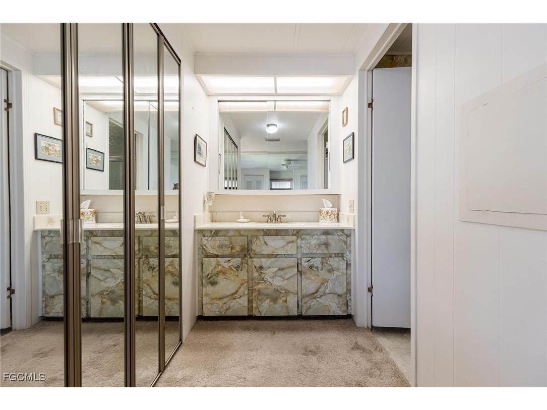 537 Palmer Boulevard North Fort Myers FL 33903 2025019841 image26