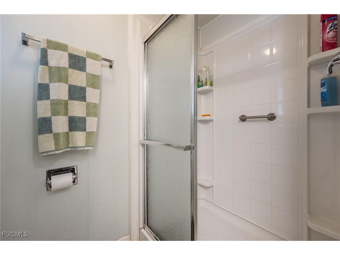 537 Palmer Boulevard North Fort Myers FL 33903 2025019841 image27