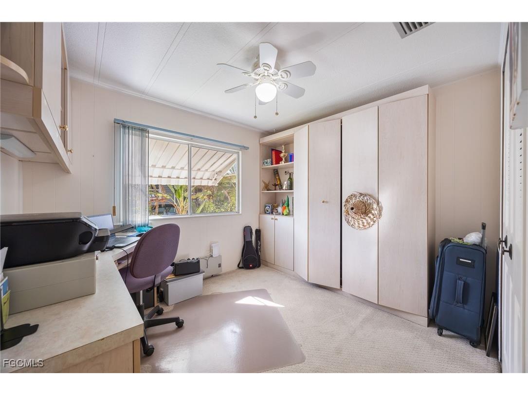 537 Palmer Boulevard North Fort Myers FL 33903 2025019841 image28