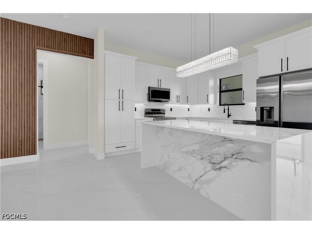 537 Paloma Avenue Lehigh Acres FL 33974 2026021056 image6