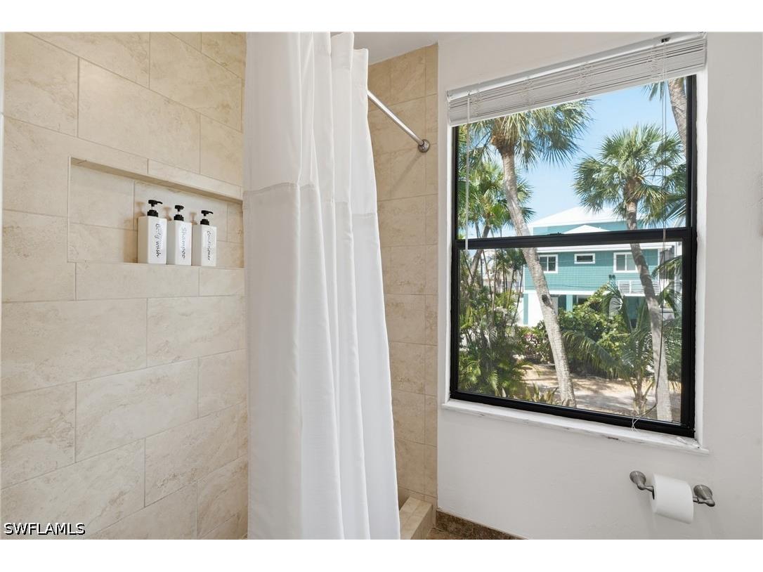 5370 / 5372 Palmetto Street Fort Myers Beach FL 33931 226022906 image21