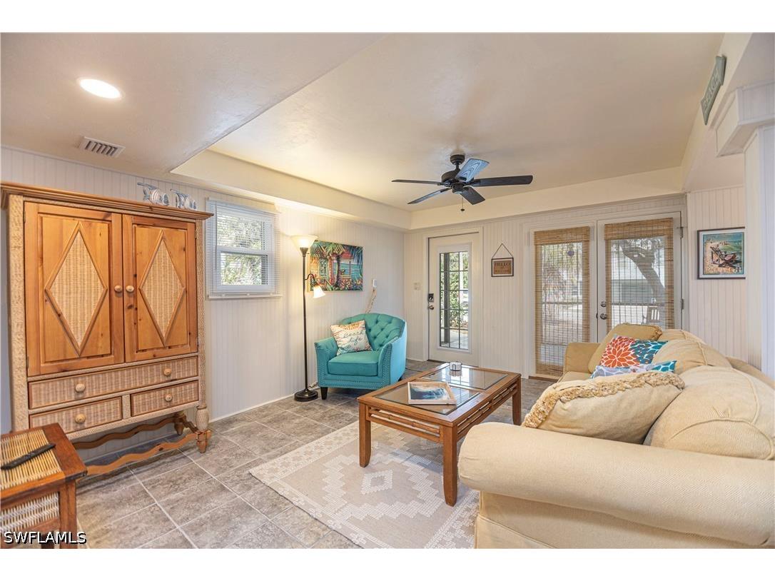 5370 / 5372 Palmetto Street Fort Myers Beach FL 33931 226022906 image29