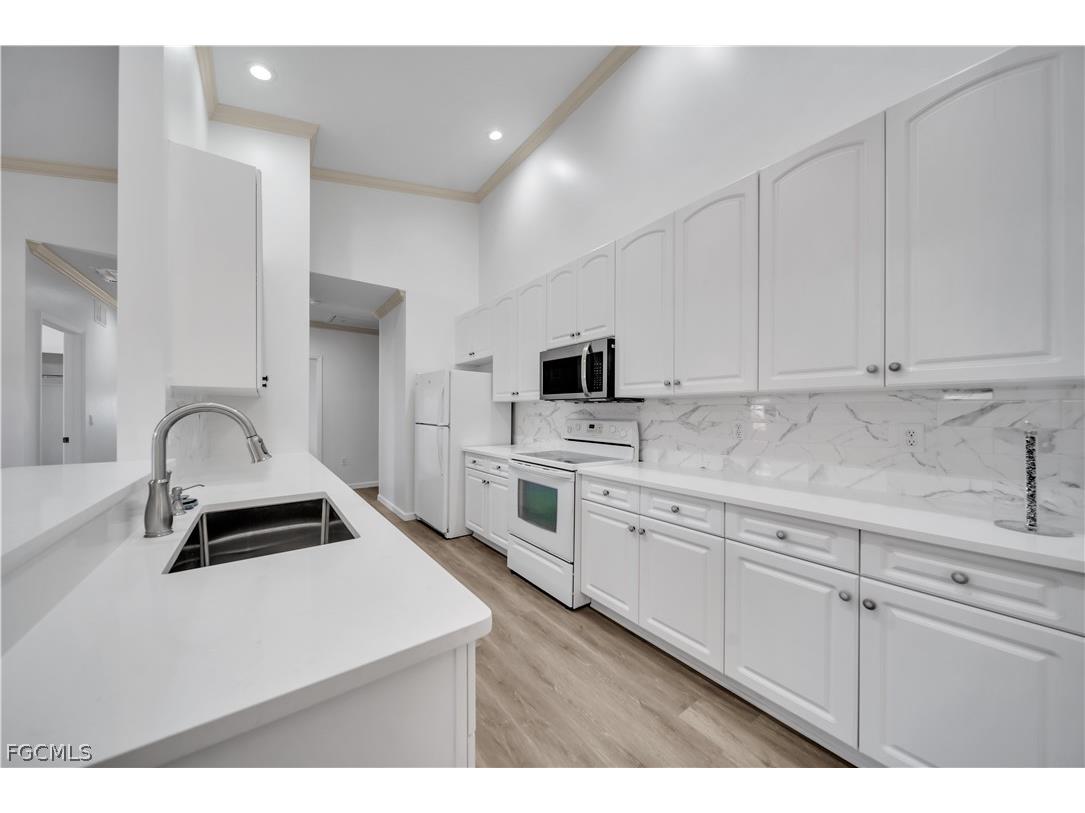 5370 Park Road #4 Fort Myers FL 33908 2026007834 image20