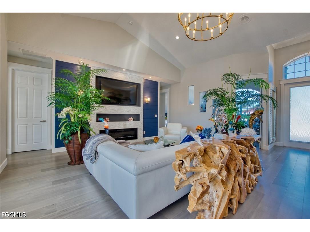 5374 Cortez Court Cape Coral FL 33904 2026019503 image10