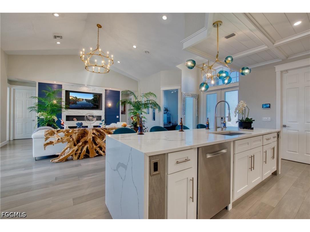 5374 Cortez Court Cape Coral FL 33904 2026019503 image8