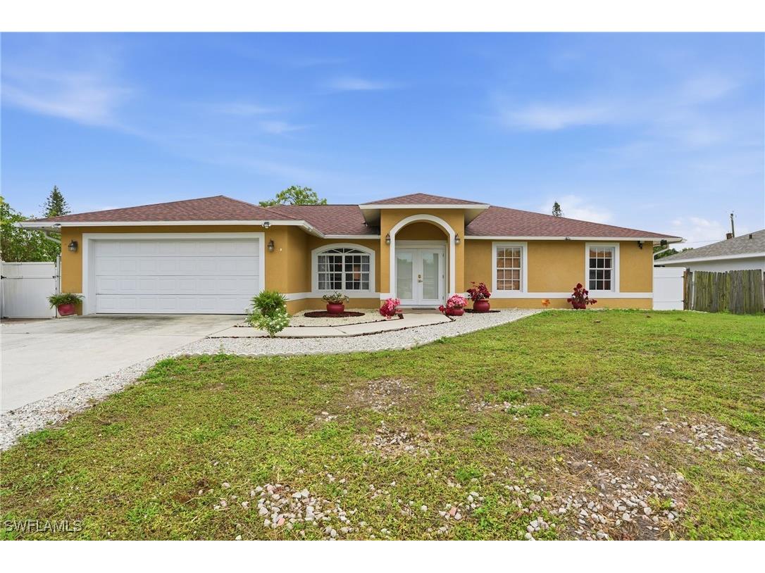 5378 23rd Court SW Naples FL 34116 226003962 image1