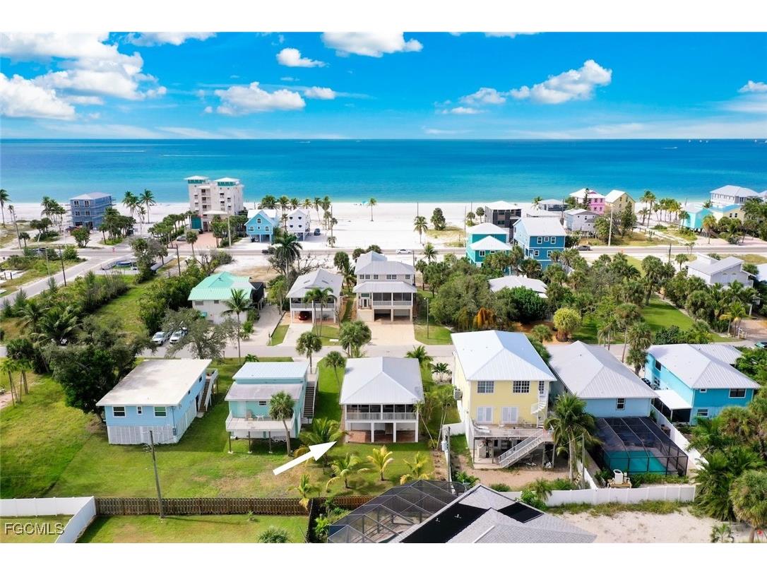 5379 Palmetto Street Fort Myers Beach FL 33931 2025020892 image1