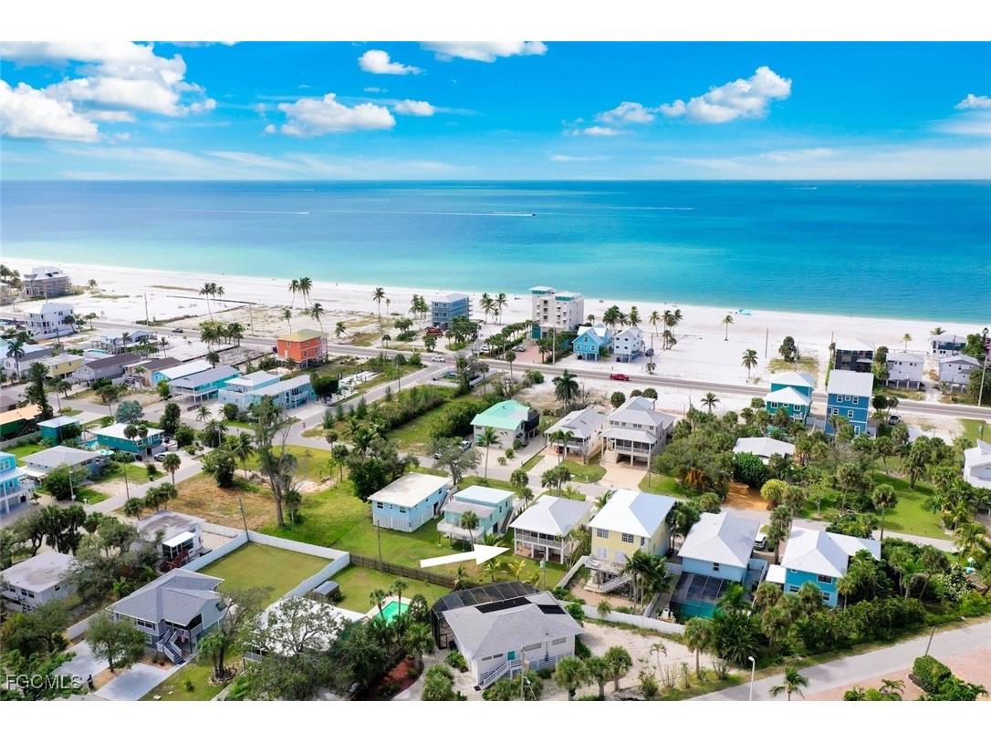 5379 Palmetto Street Fort Myers Beach FL 33931 2025020892 image2