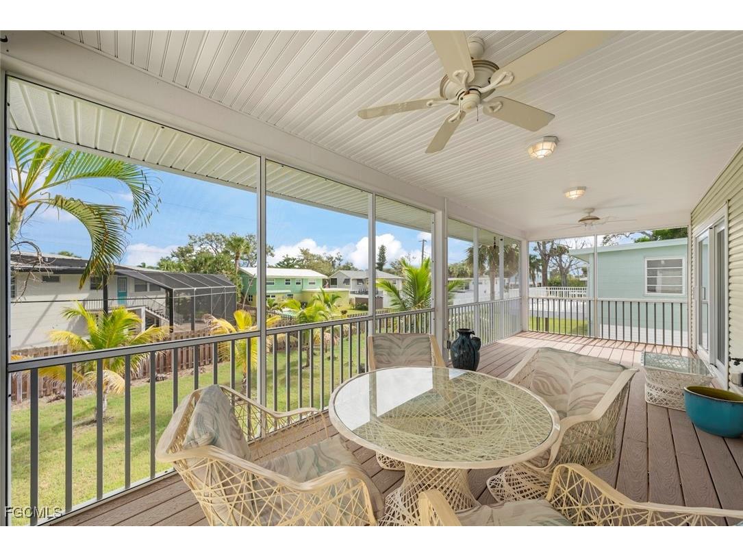 5379 Palmetto Street Fort Myers Beach FL 33931 2025020892 image23