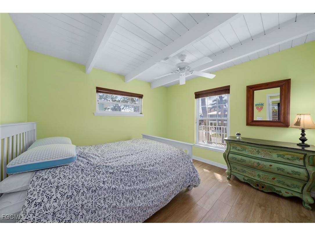 5379 Palmetto Street Fort Myers Beach FL 33931 2025020892 image33