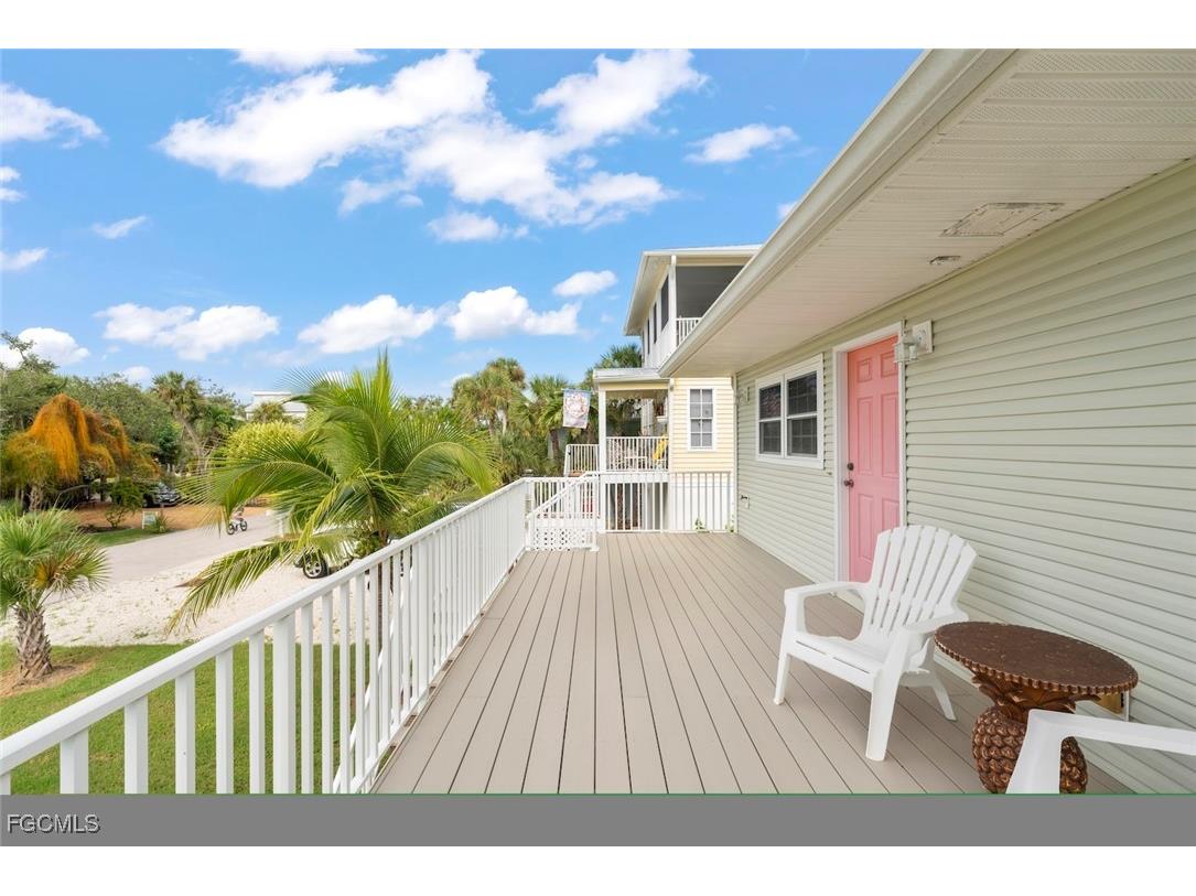 5379 Palmetto Street Fort Myers Beach FL 33931 2025020892 image46