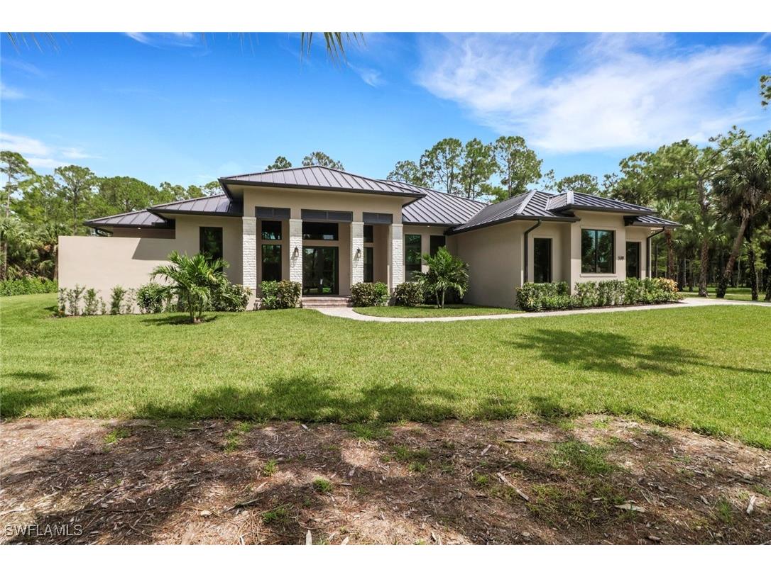 538 13th Street SW Naples FL 34117 225050916 image1