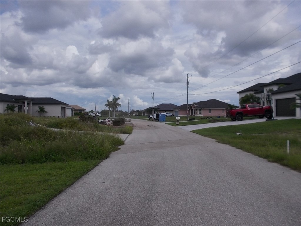 538 NW 25th Terrace Cape Coral FL 33993 2025009700 image4