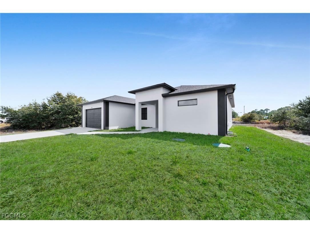 538 Raintree Street E Lehigh Acres FL 33974 2026009062 image12