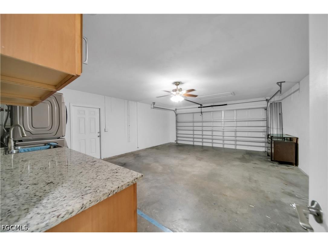 538 Whispering Wind Bend Lehigh Acres FL 33974 2026023796 image14