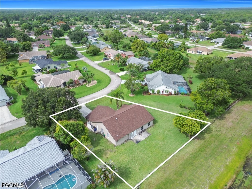 538 Whispering Wind Bend Lehigh Acres FL 33974 2026023796 image37