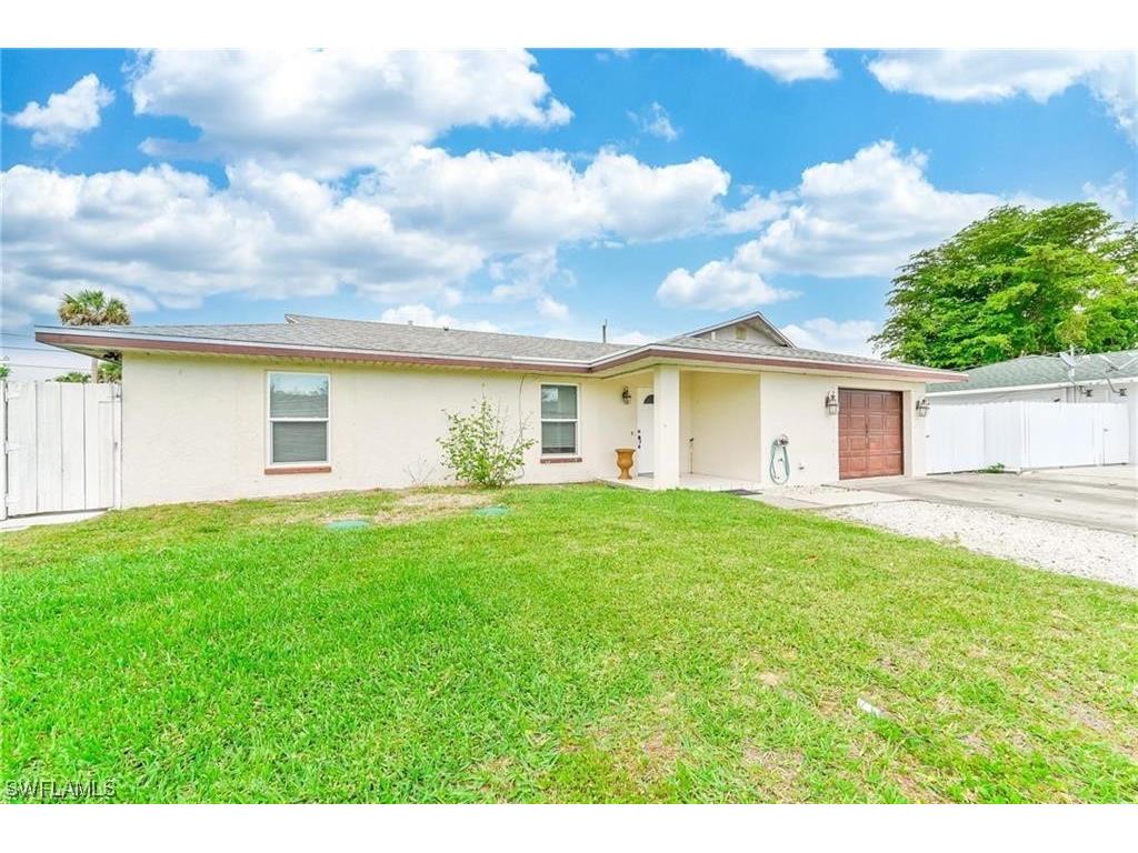 5381 21st Place SW Naples FL 34116 224012700 image1